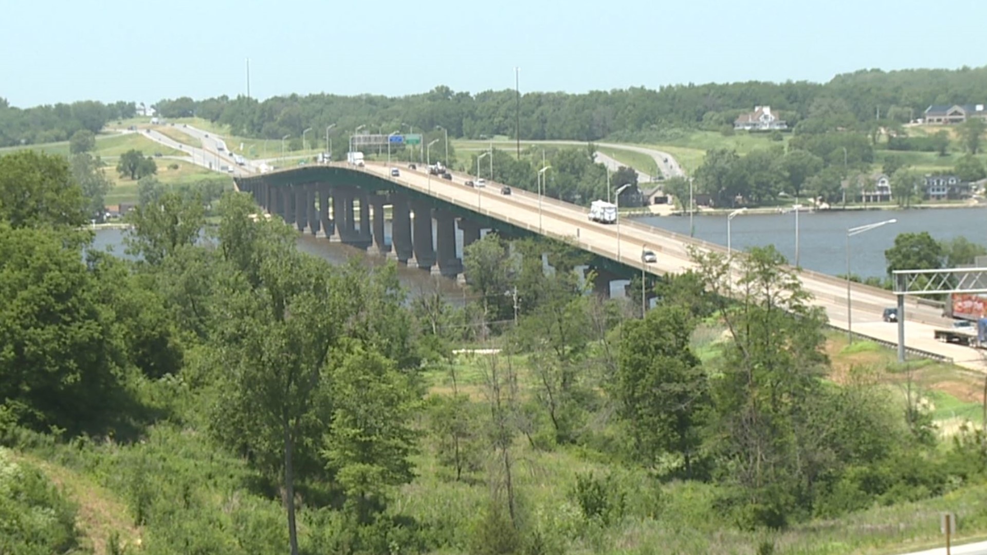 A group of university students, local lawmakers and community leaders got to learn more about the potential bridge and give their own feedback on the project.