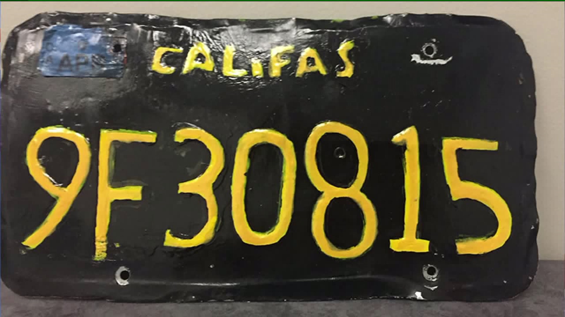 `Califas`: Homemade license plate on big rig leads to DUI arrest