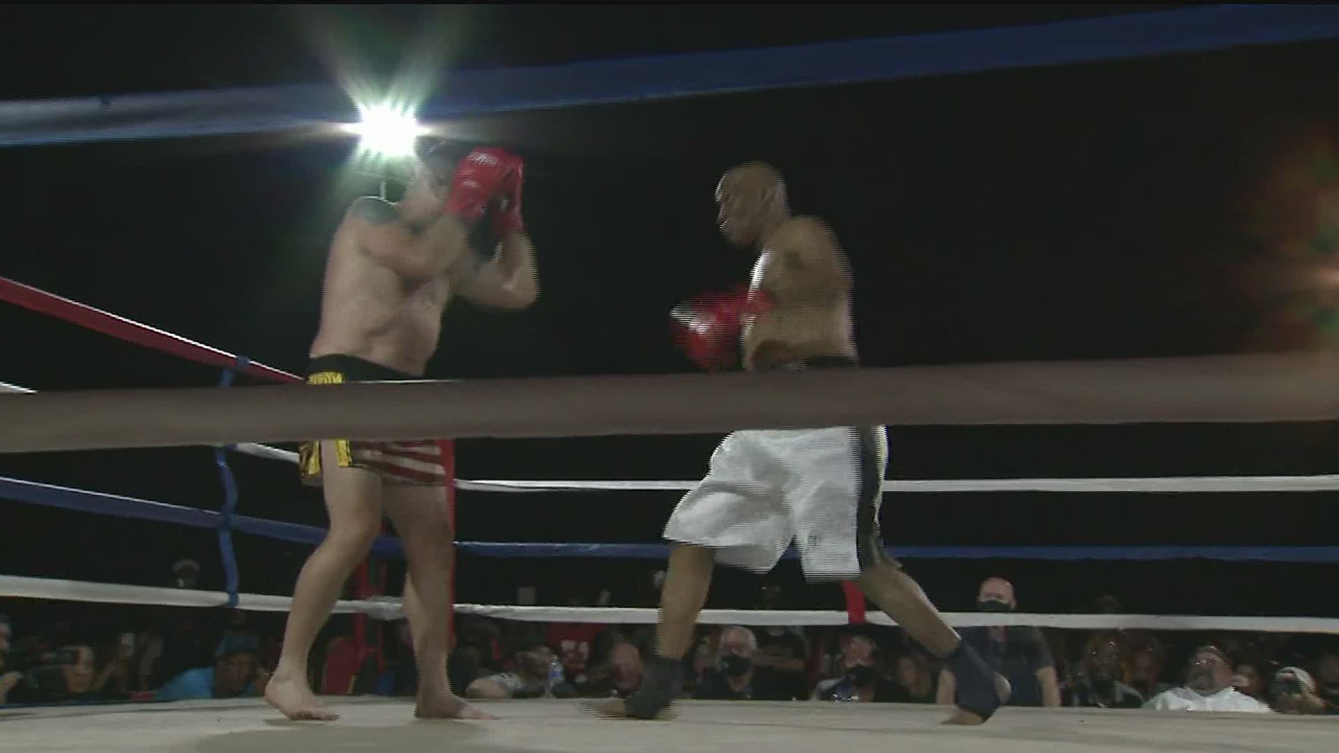 Michael Nunn wins kickboxing match against Pat Miletich.