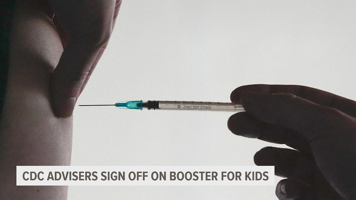 CDC advisers urge Pfizer booster for children ages 5 to 11