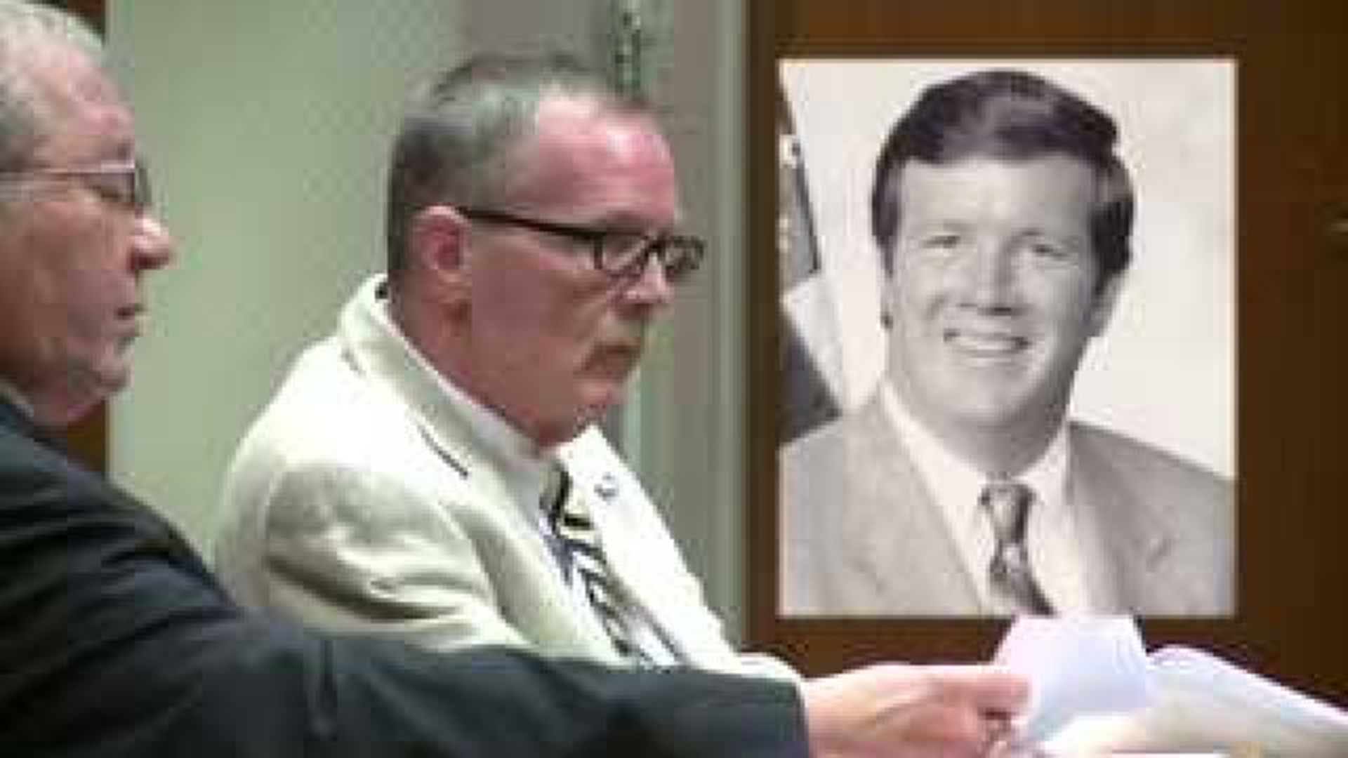 Former Davenport mayor pleads guilty to theft