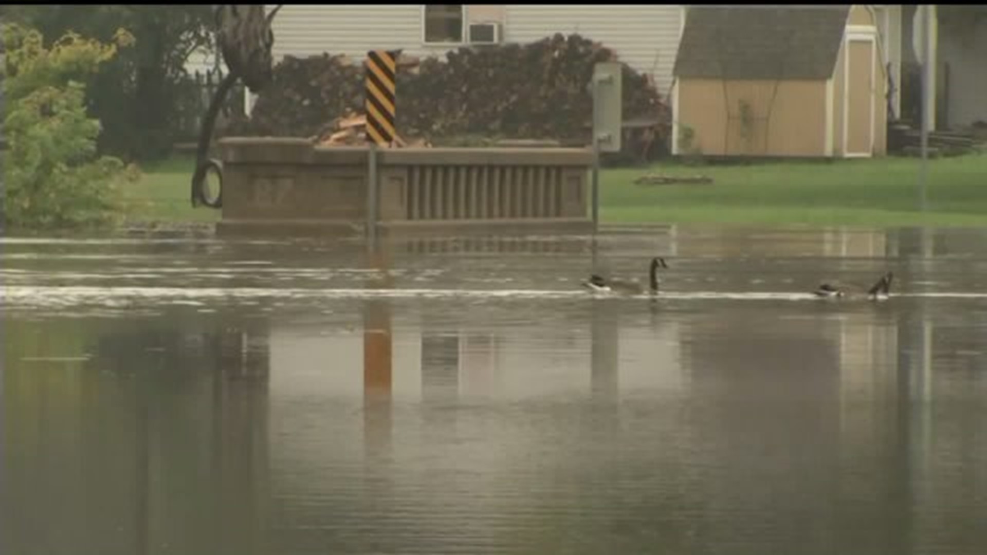 IA and WI hit with evacuation orders as flood threat rises