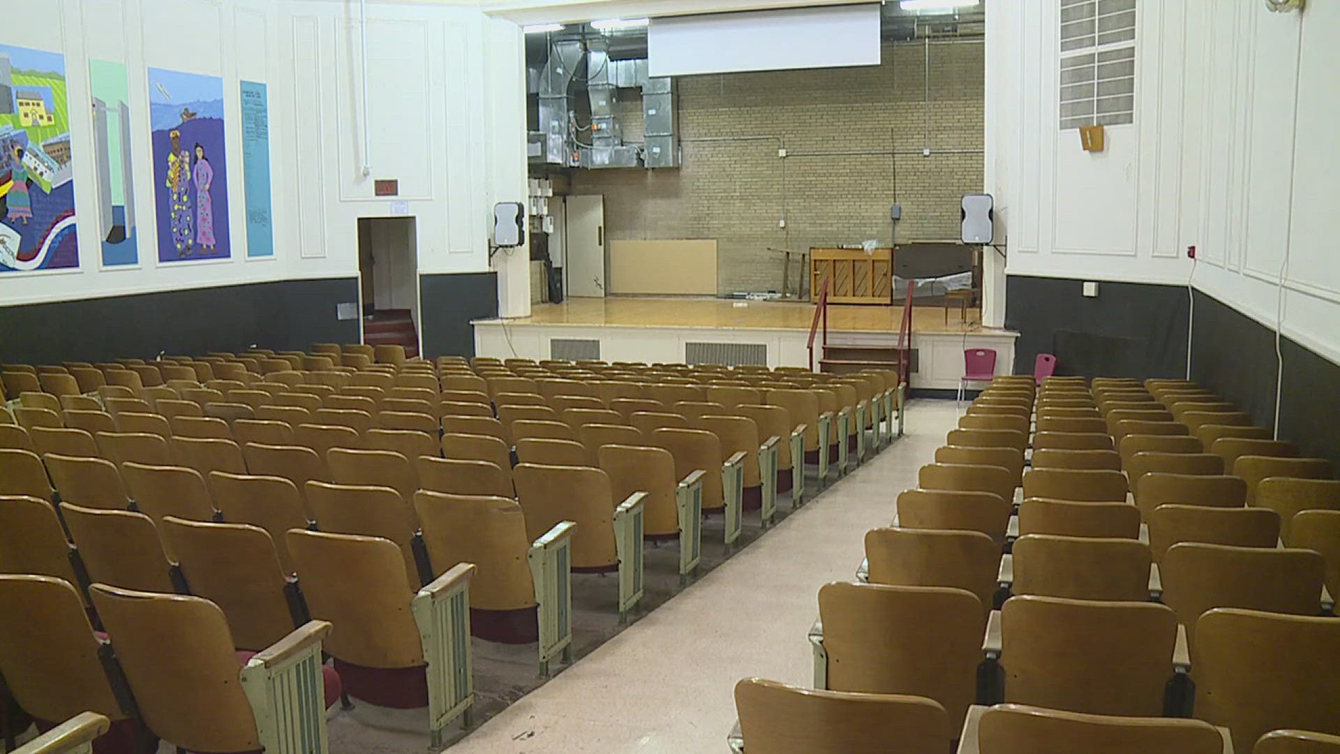 WQAD will air the first presidential debate tonight, the TMBC Lincoln Resource Center plans to restore auditorium, and Muscatine is demolishing a vacant building.
