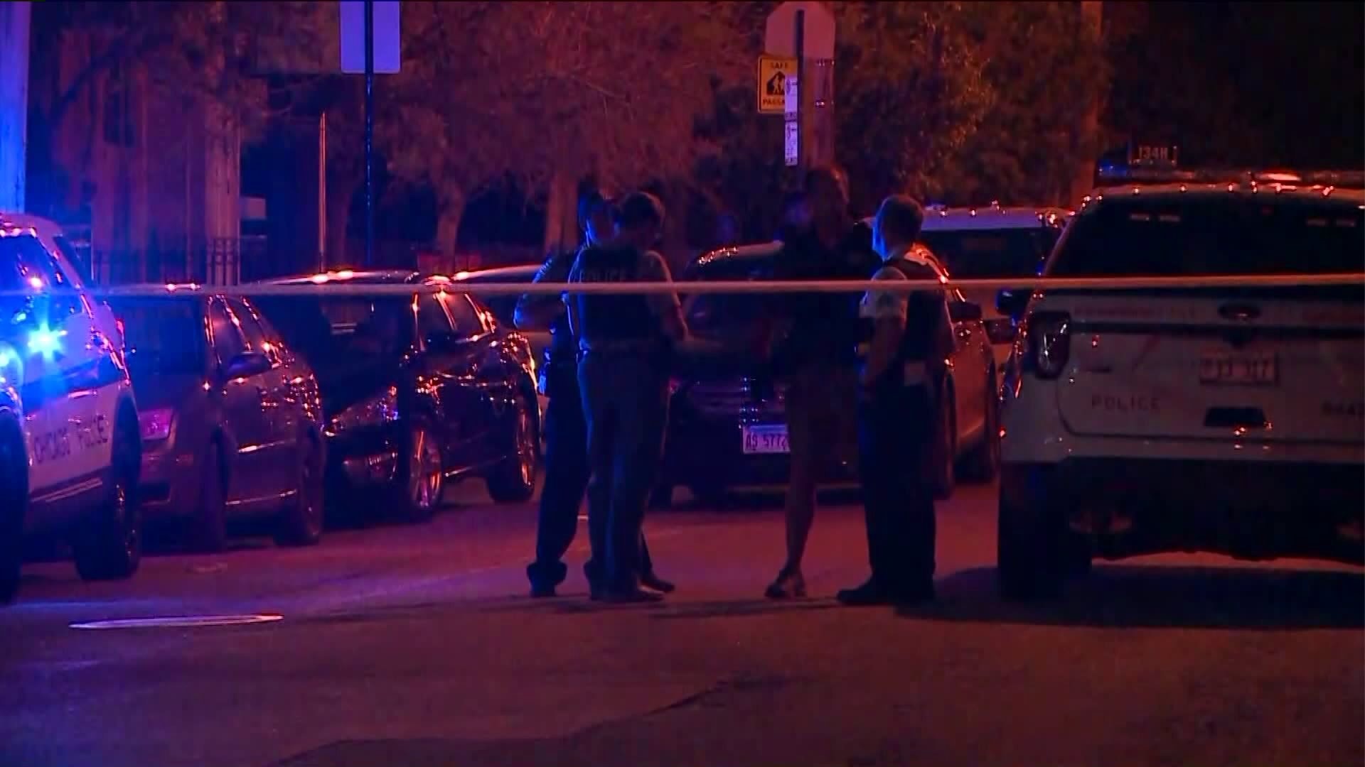 Bloody weekend in Chicago leaves 10 dead, more than 50 injured | wqad.com