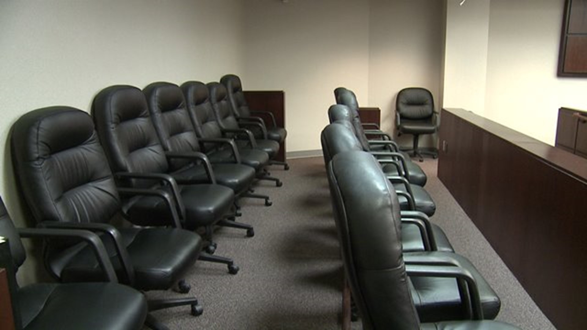 Scammers using Jury duty to target Rock Island County residents