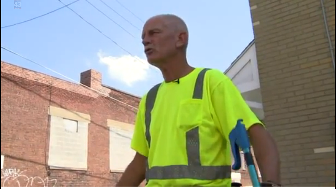 Volunteer trashman in Pennsylvania fighting for a second chance and a