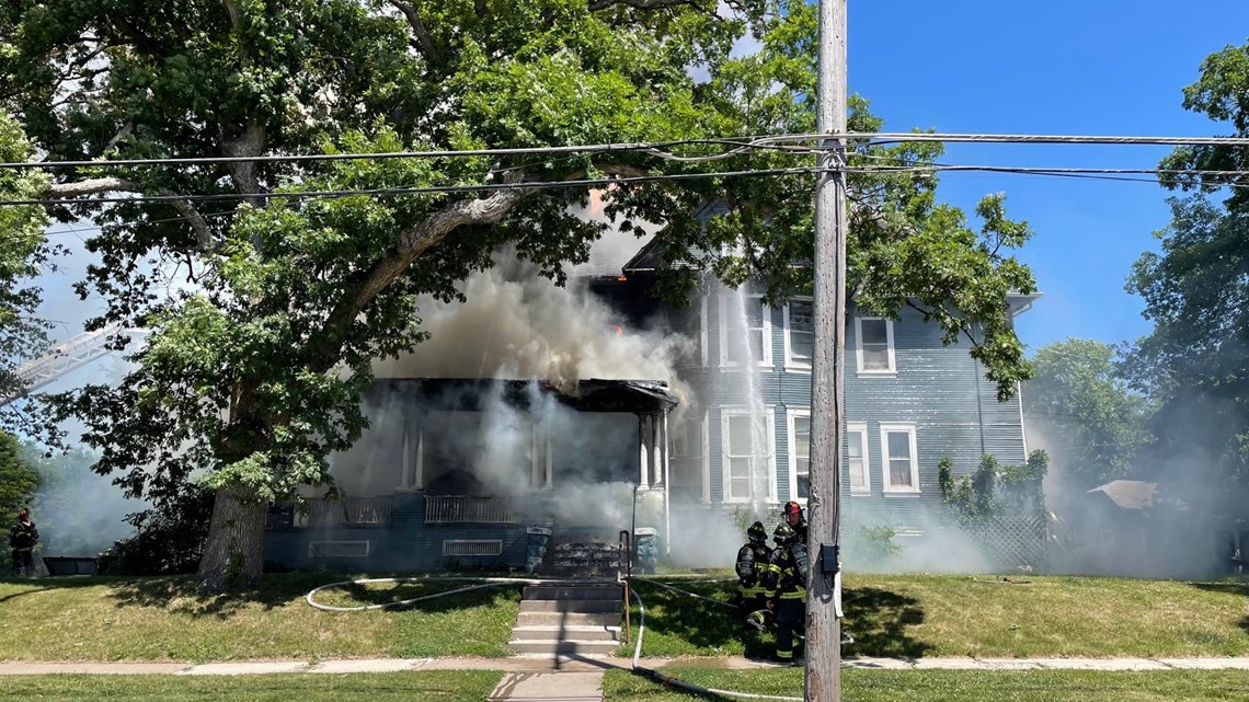 House catches fire in 1100 block of Pershing Avenue | wqad.com