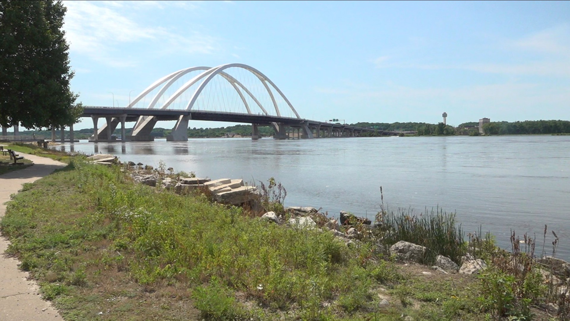 Iowa DOT crews are closing certain ramps along I-74 for bridge repairs, and "Red, White and Boom" returns to the river Saturday.