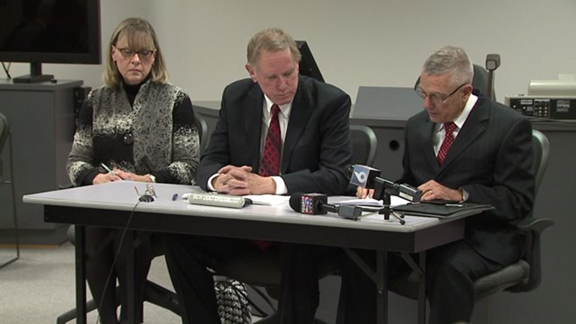 Davenport family sounds off to save superintendent`s job