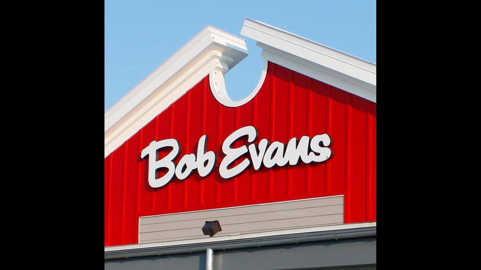 Lawsuit claims couple died after tainted Bob Evans meal