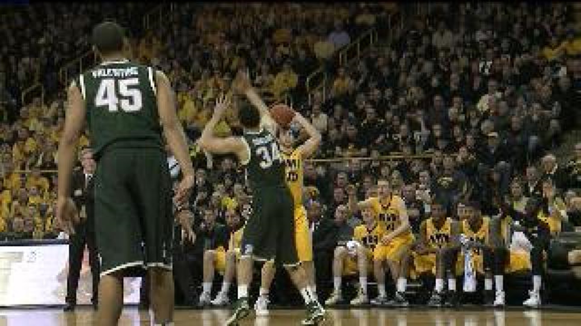 Hawkeyes Drop Overtime Thriller to Michigan State