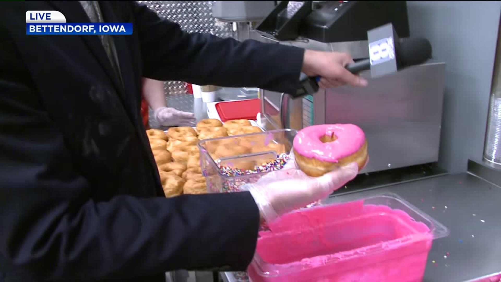 Making donuts at Hurts Donuts, new in Bettendorf