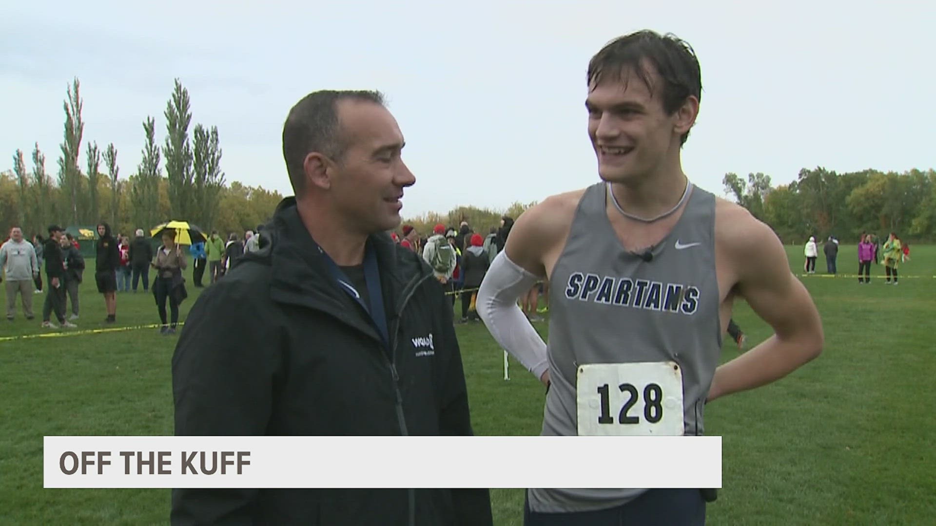Rekow won the MAC cross country title while wearing only one shoe.