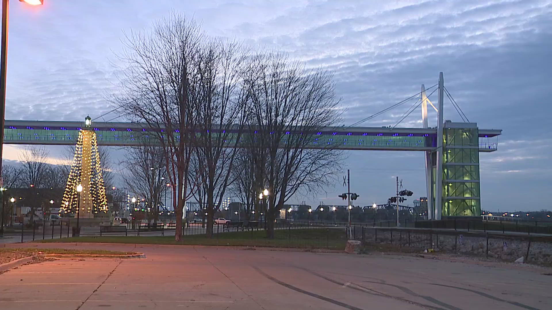 The Canadian Pacific Holiday Train is making a couple of stops in the Quad Cities region, and News 8 is kickstarting our donation drive to help Toys for Tots.