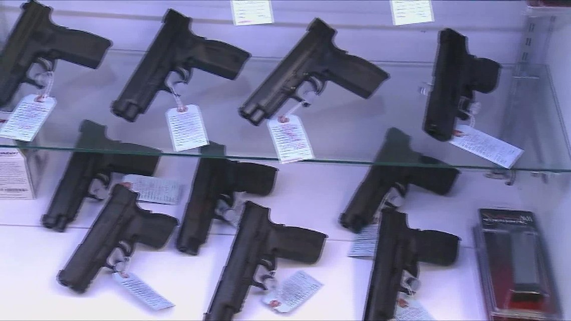 Chicago Lawmakers Push For Stricter Gun Laws Wqad Com   B50b5cdd C74b 4d62 A72c 67dcec0f24fa 1140x641 