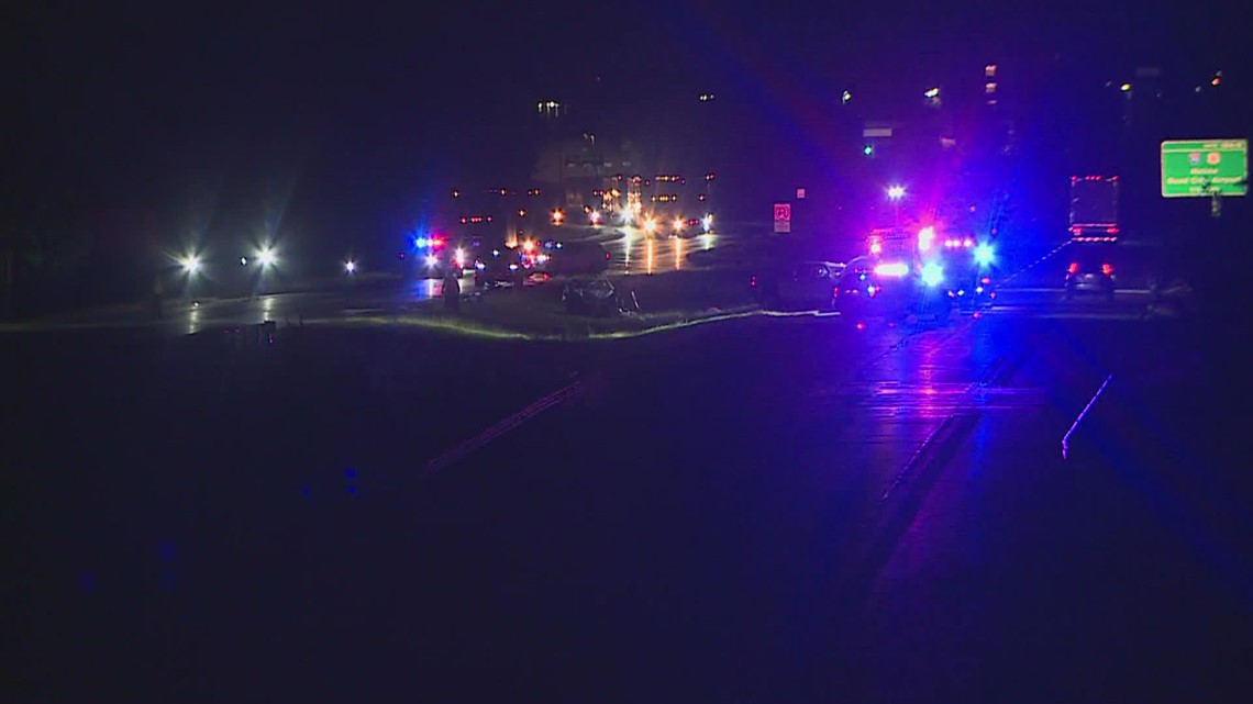 2 killed, 2 injured after crash on I-280 in Rock Island County | wqad.com