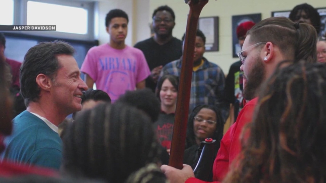 Hugh Jackman surprises Milwaukee music class