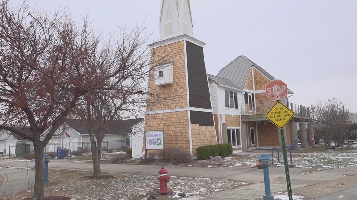 Living Lands and Waters nears completion of East Moline riverfront hub