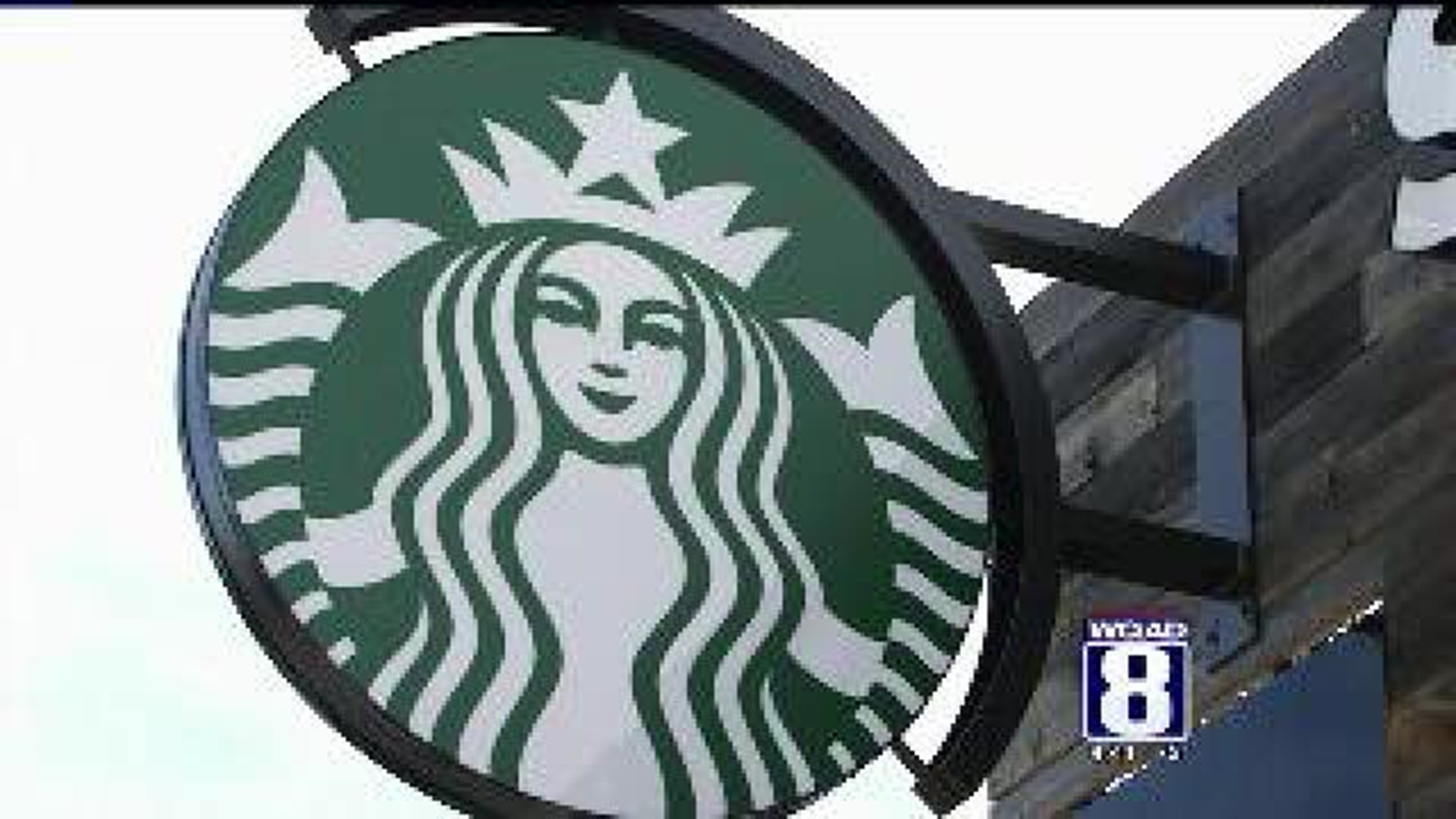 Starbucks enacts stricter smoking rules