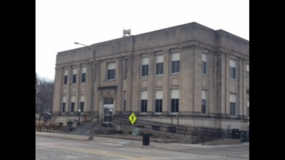 Moline city council trying to avoid a property tax hike