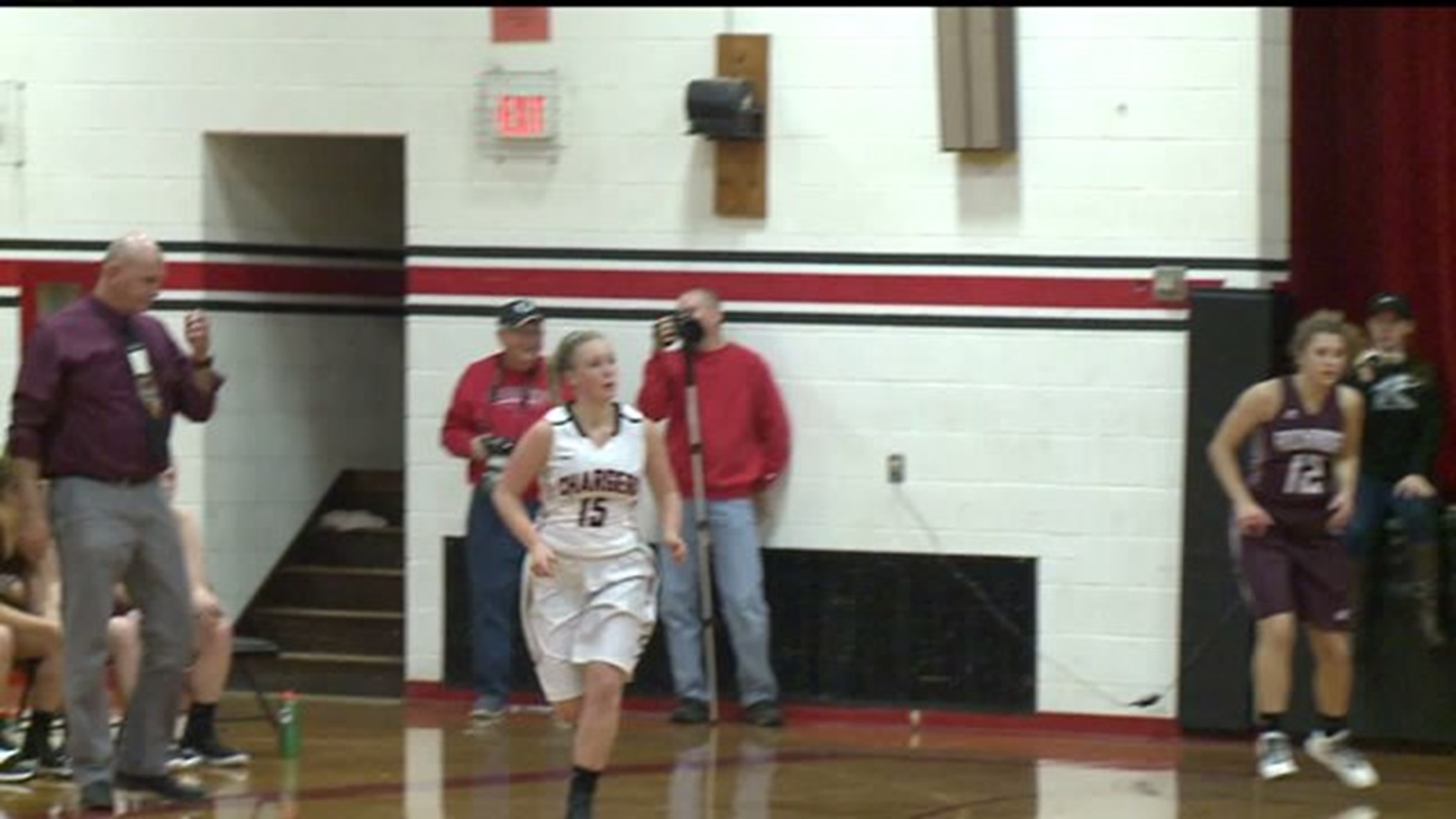 Orion girls cruise to conference win