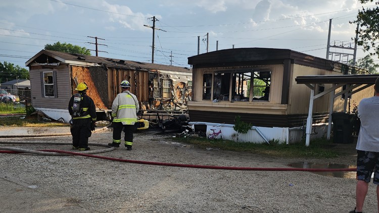 Crews responding to fire in Colona mobile home park Thursday night