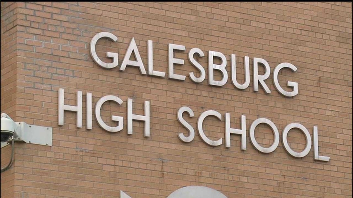 Galesburg High School replaces inperson graduation with virtual