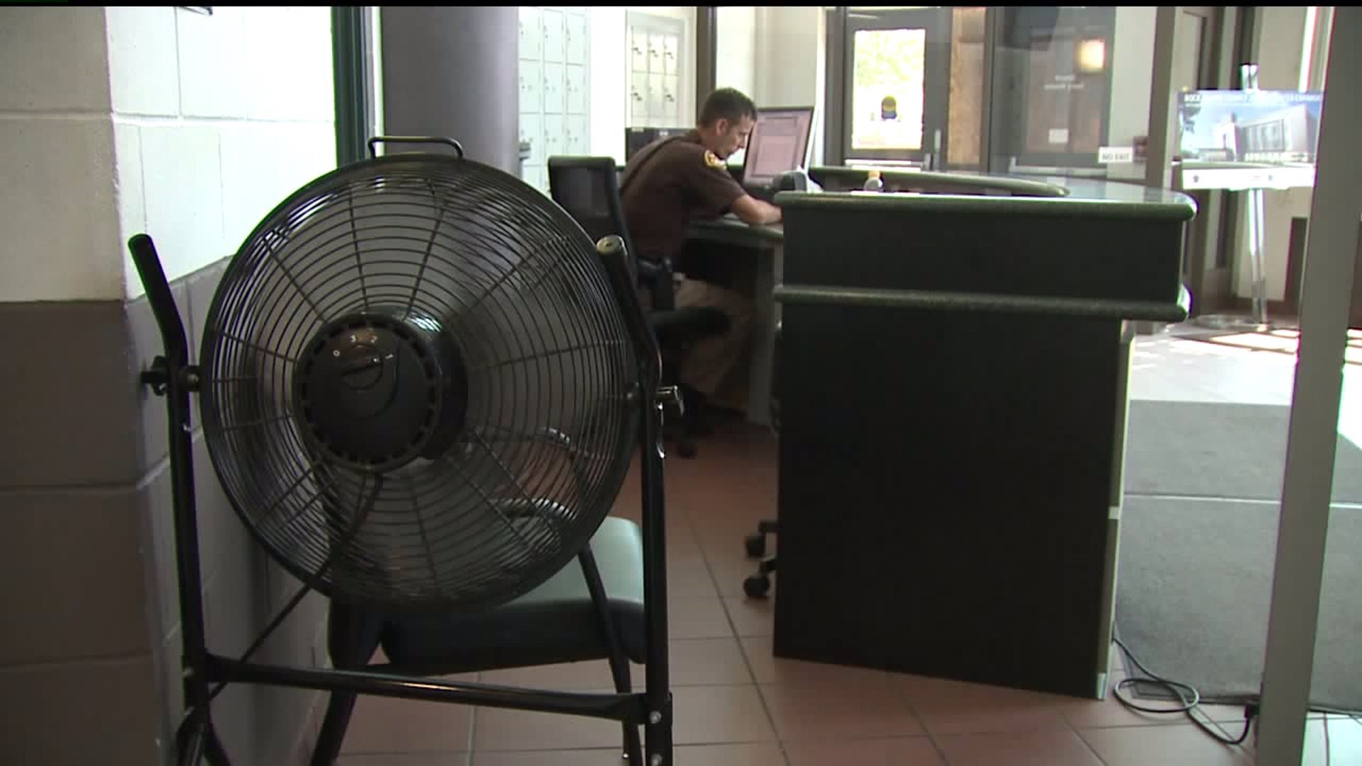 Rock Island County justice center dealing with air conditioning issues