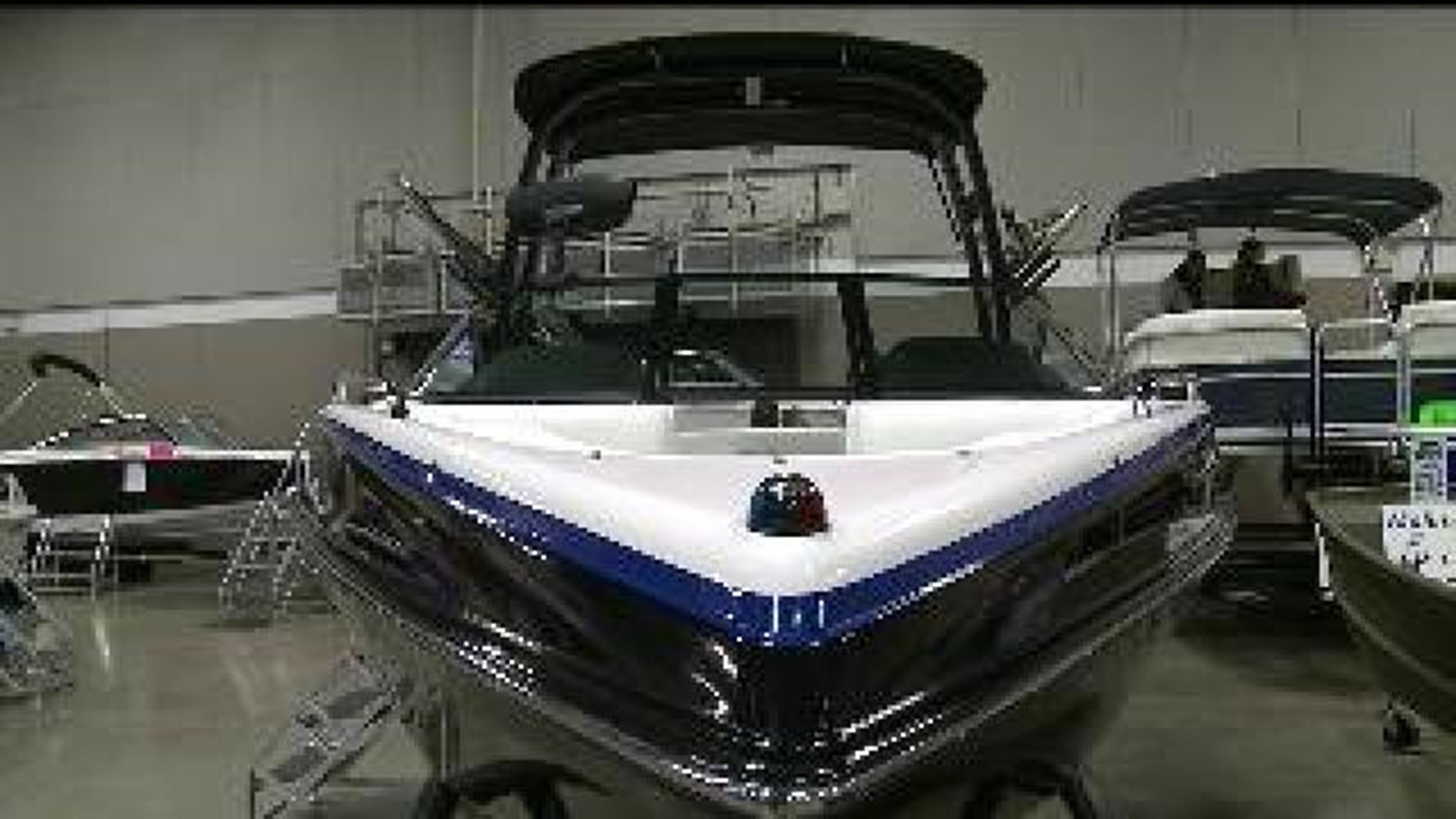 Quad City boat show sign of economic recovery