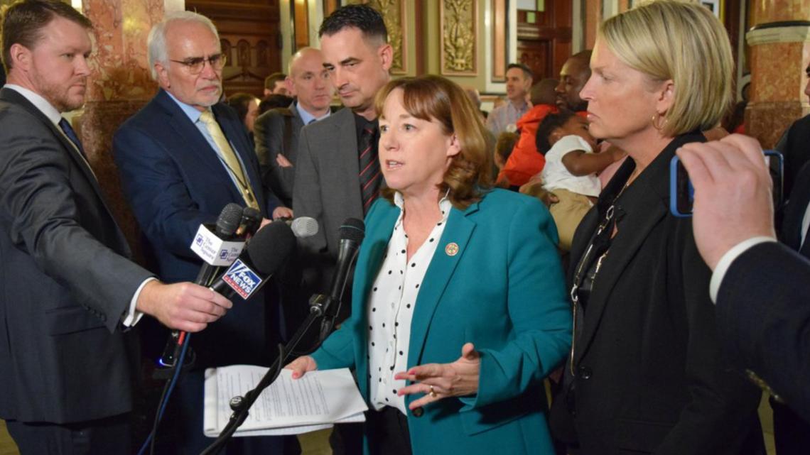 Illinois agency spending cut plans remain unclear following Pritzker’s order