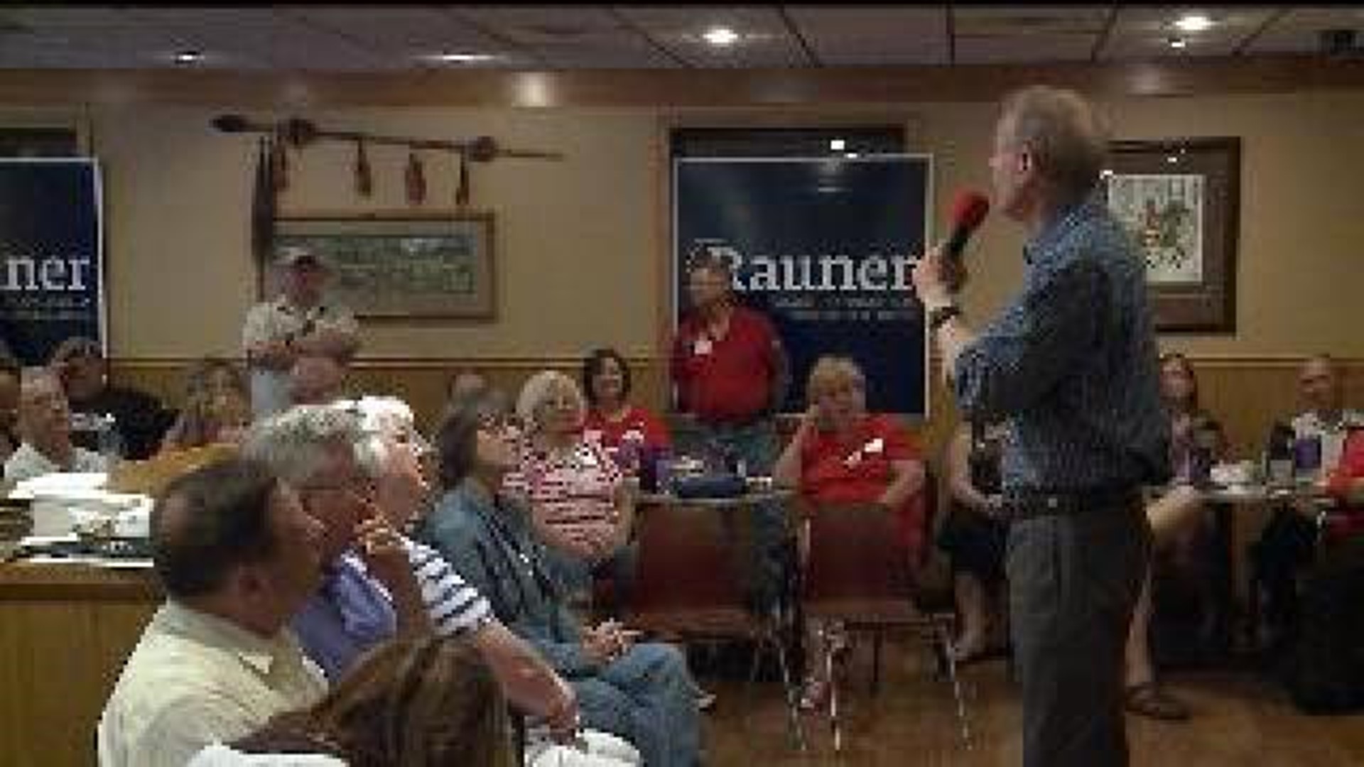 Bruce Rauner Stops in the Quad Cities