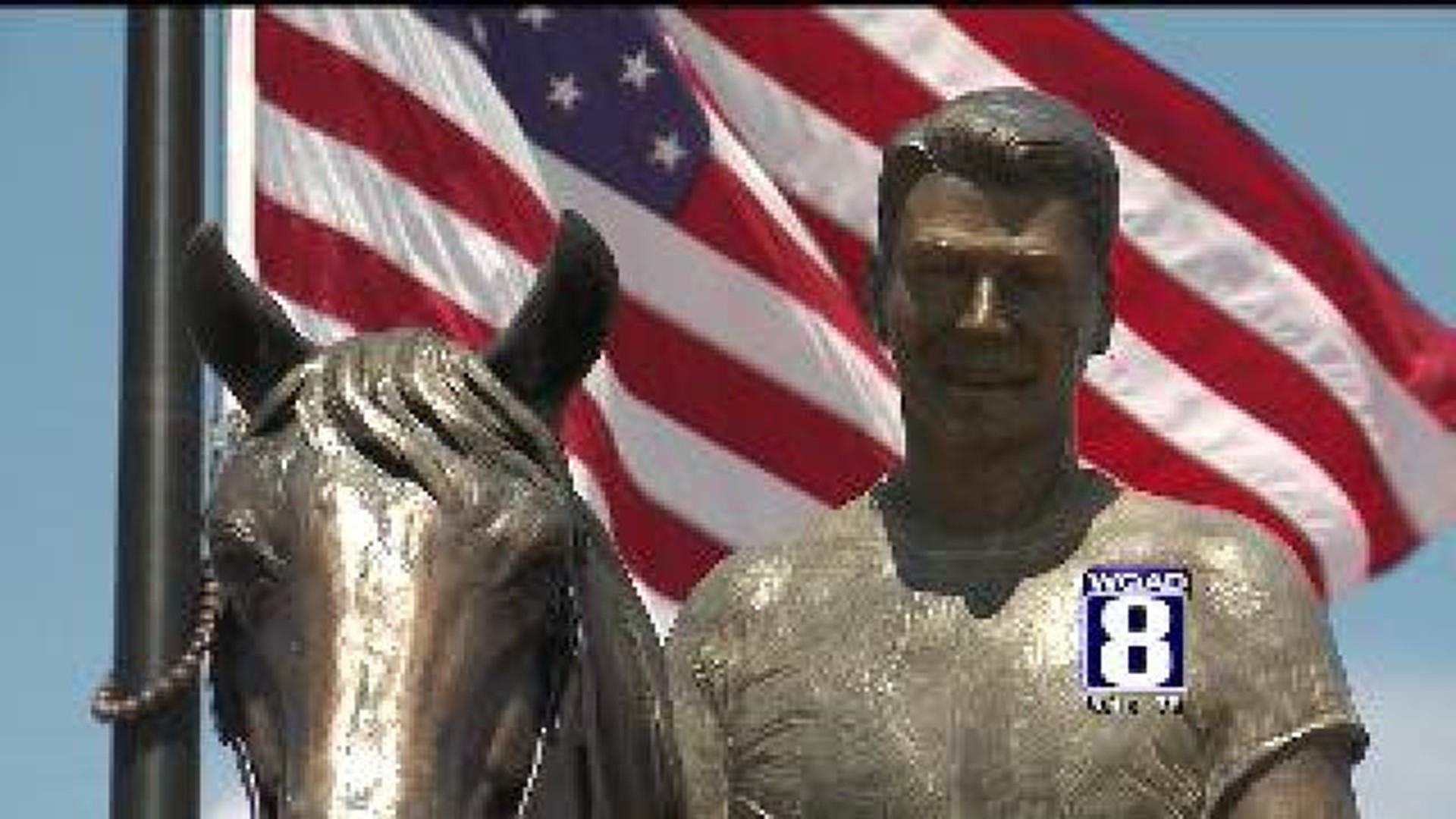 Dixon remembers Reagan with plans for a third statue