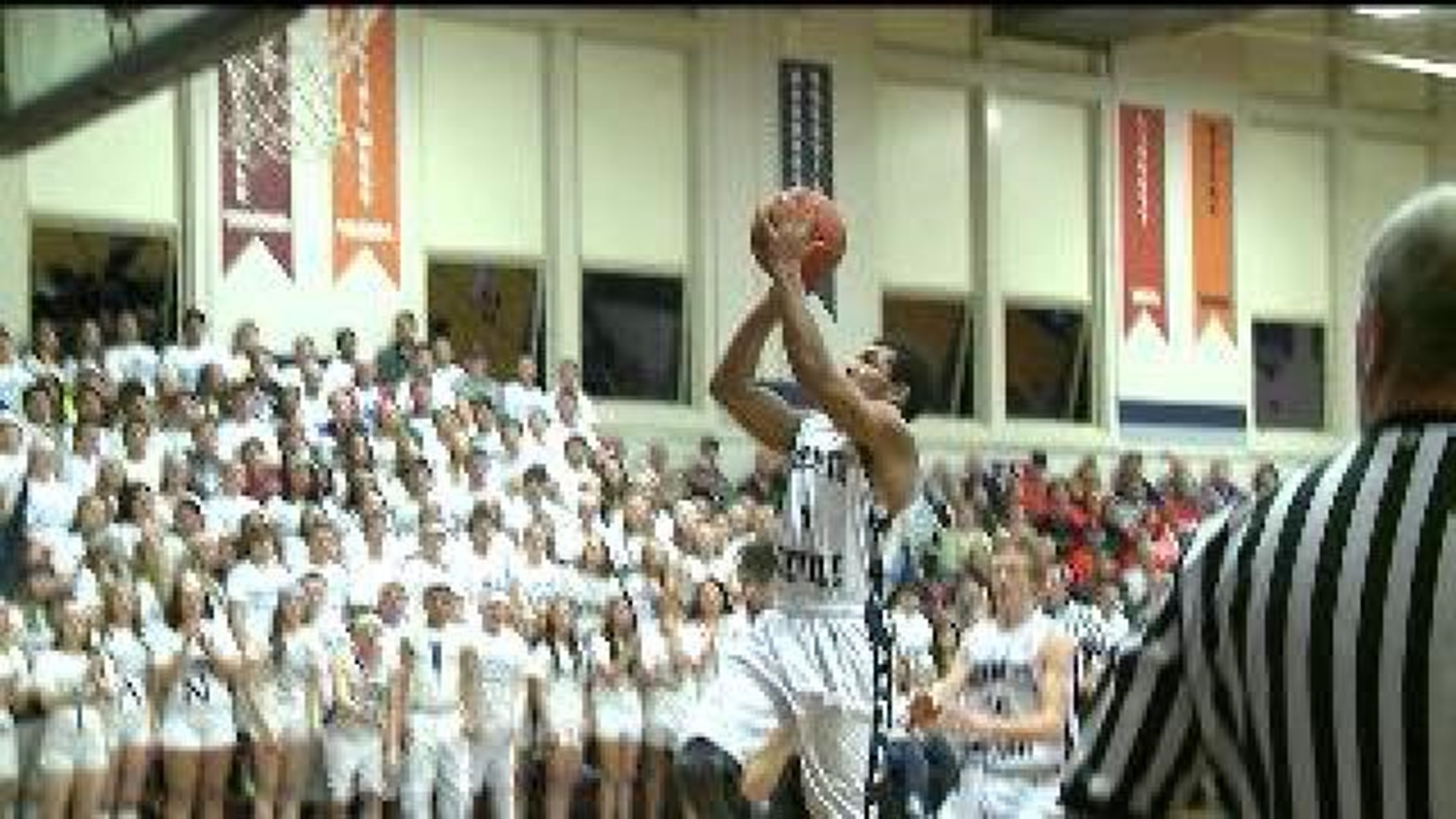 Monmouth-Roseville Bests Macomb