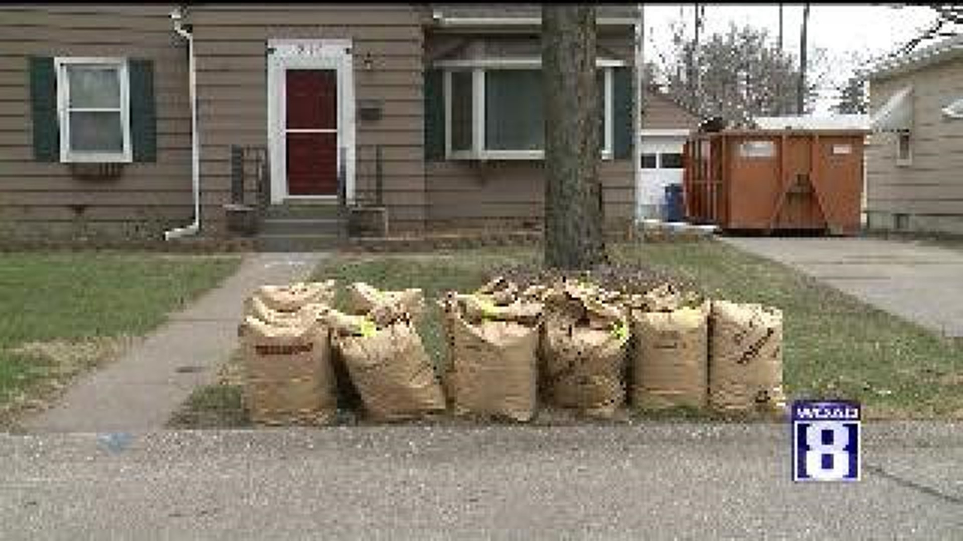Yard waste collection