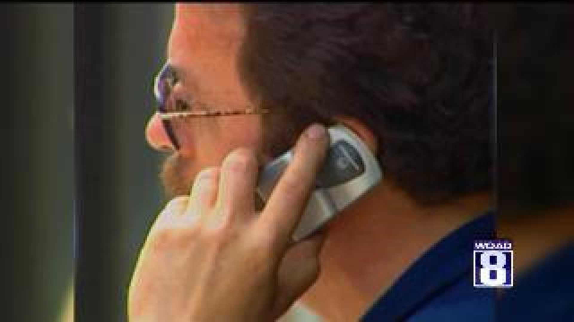 Illinois cell phone taxes among highest in U.S.