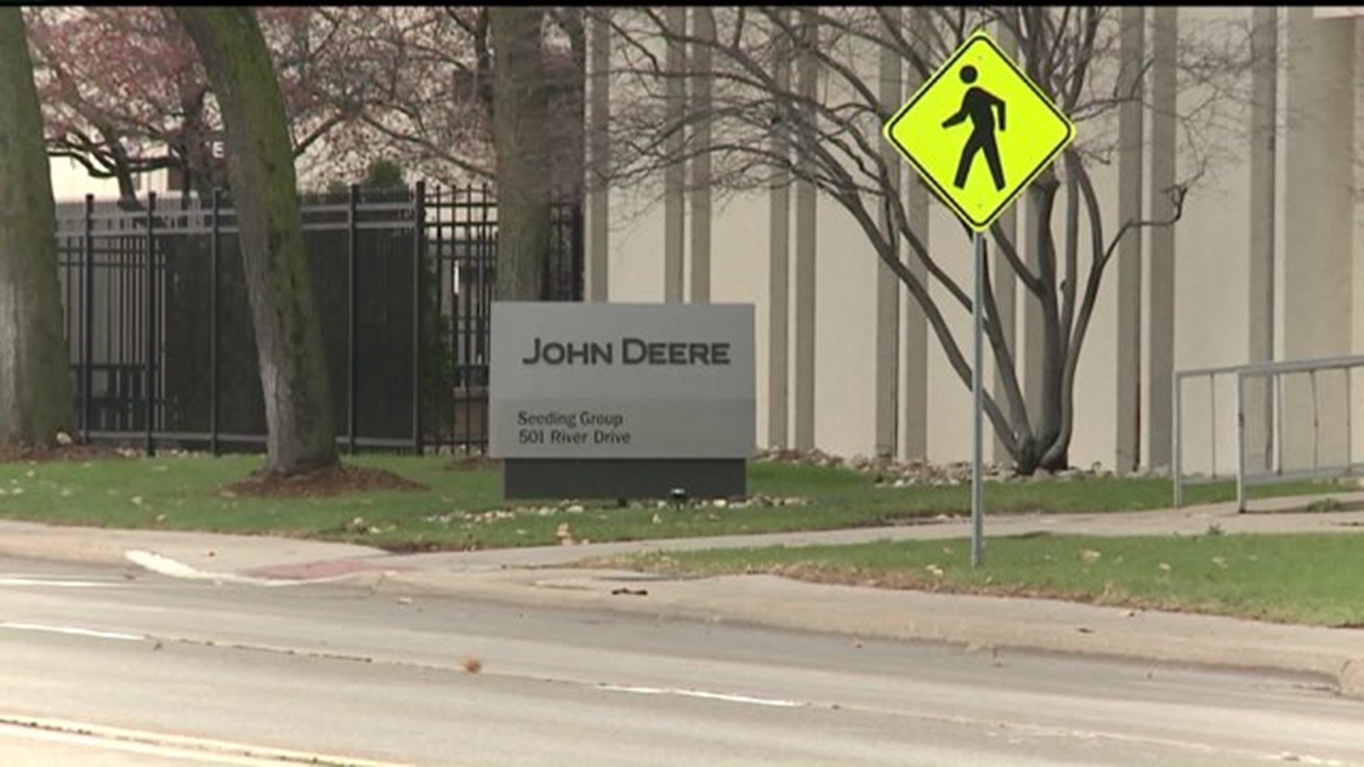 John Deere Layoffs