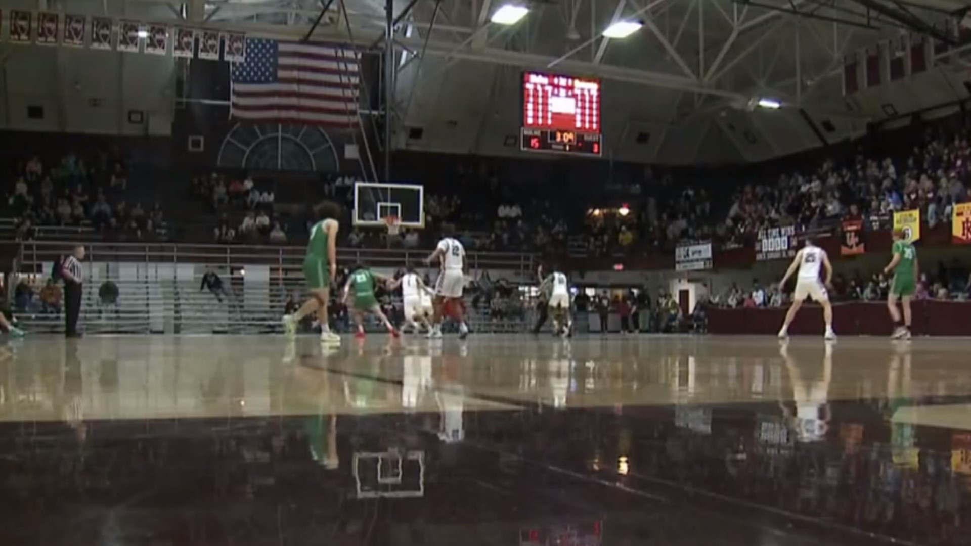 Friday night basketball is back in full swing! Here are the teams playing during Week 1.