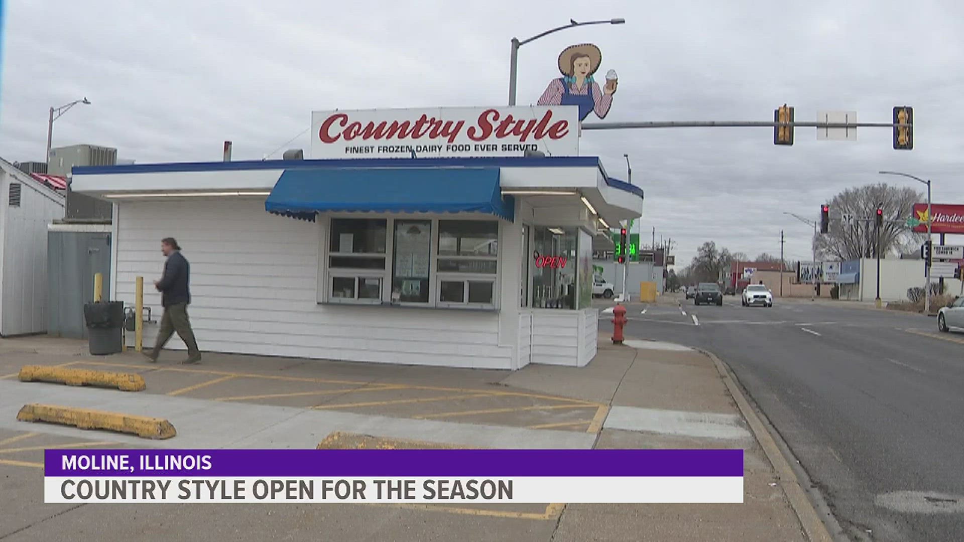It might still feel like winter, but Quad Citizens are getting a taste of summer through the local ice cream shop.
