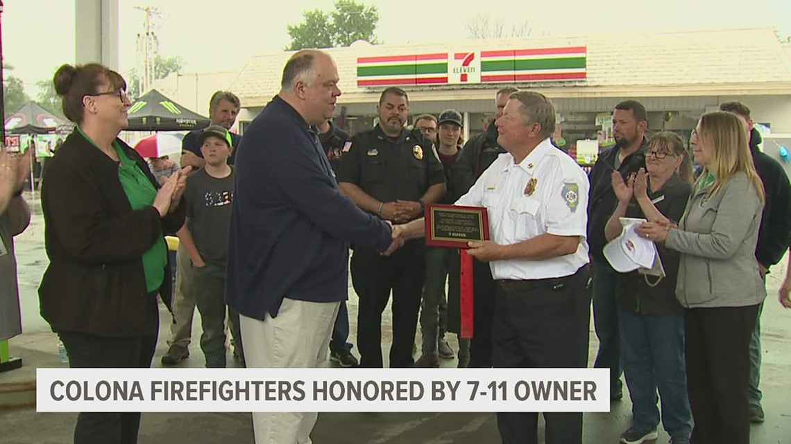 Colona 7-Eleven thanks firefighters for saving store in January - Vimarsana News