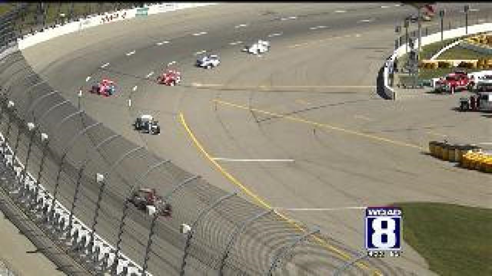 Racers ready to roll at Iowa Speedway