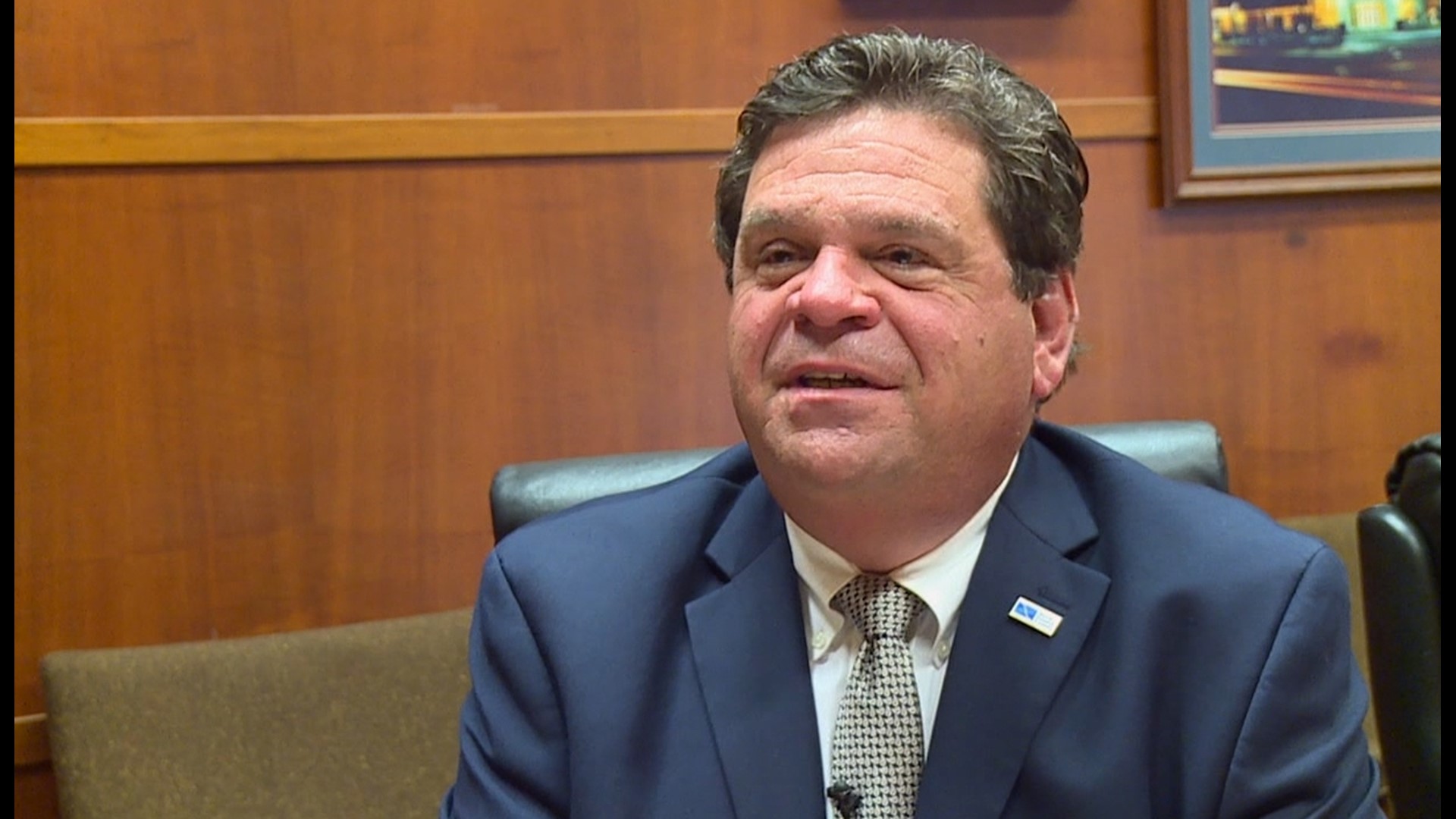 Rock Island County administrator resigns