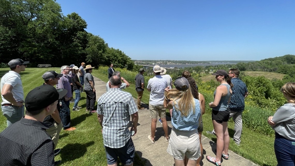 Students, community leaders attend first Bison Bridge workshop - Vimarsana News