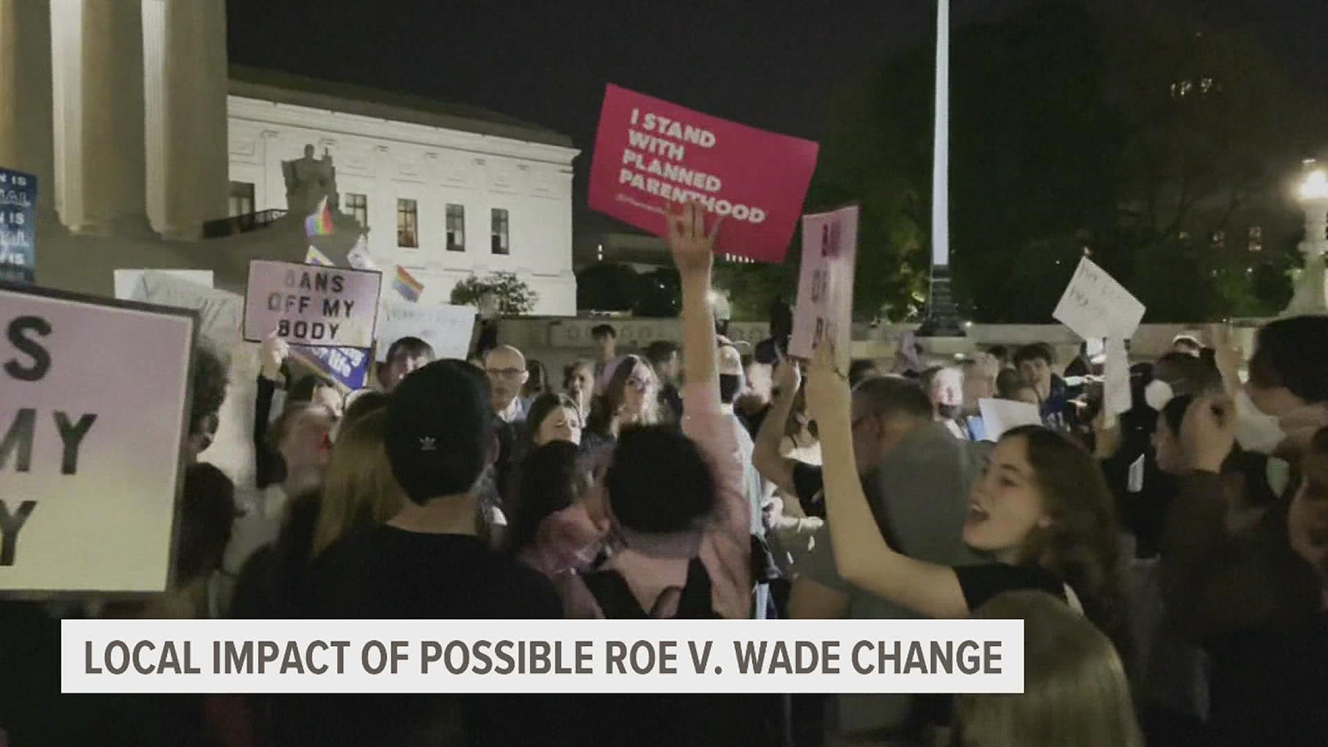 If the Supreme Court overturns Roe v. Wade, it could mean a major setback for women's abortion rights and a step forward in states with harder restrictions.