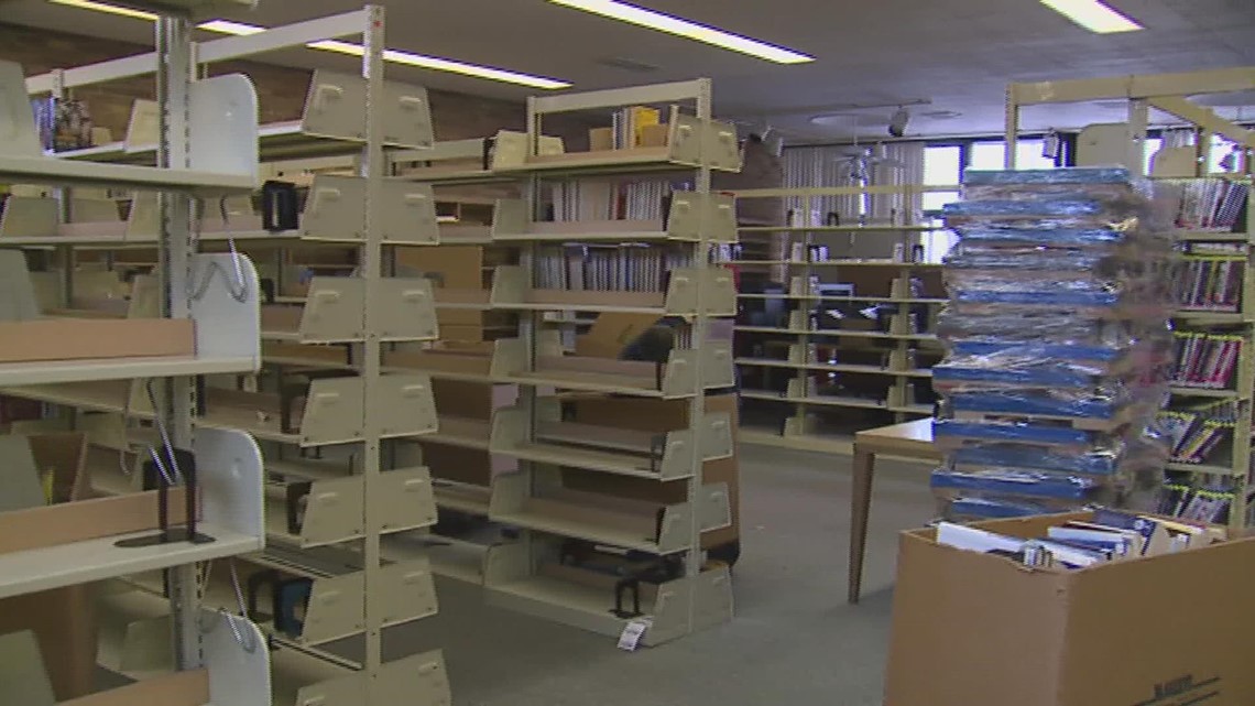 Tens of thousands of books at East Moline Library find new home - Vimarsana News