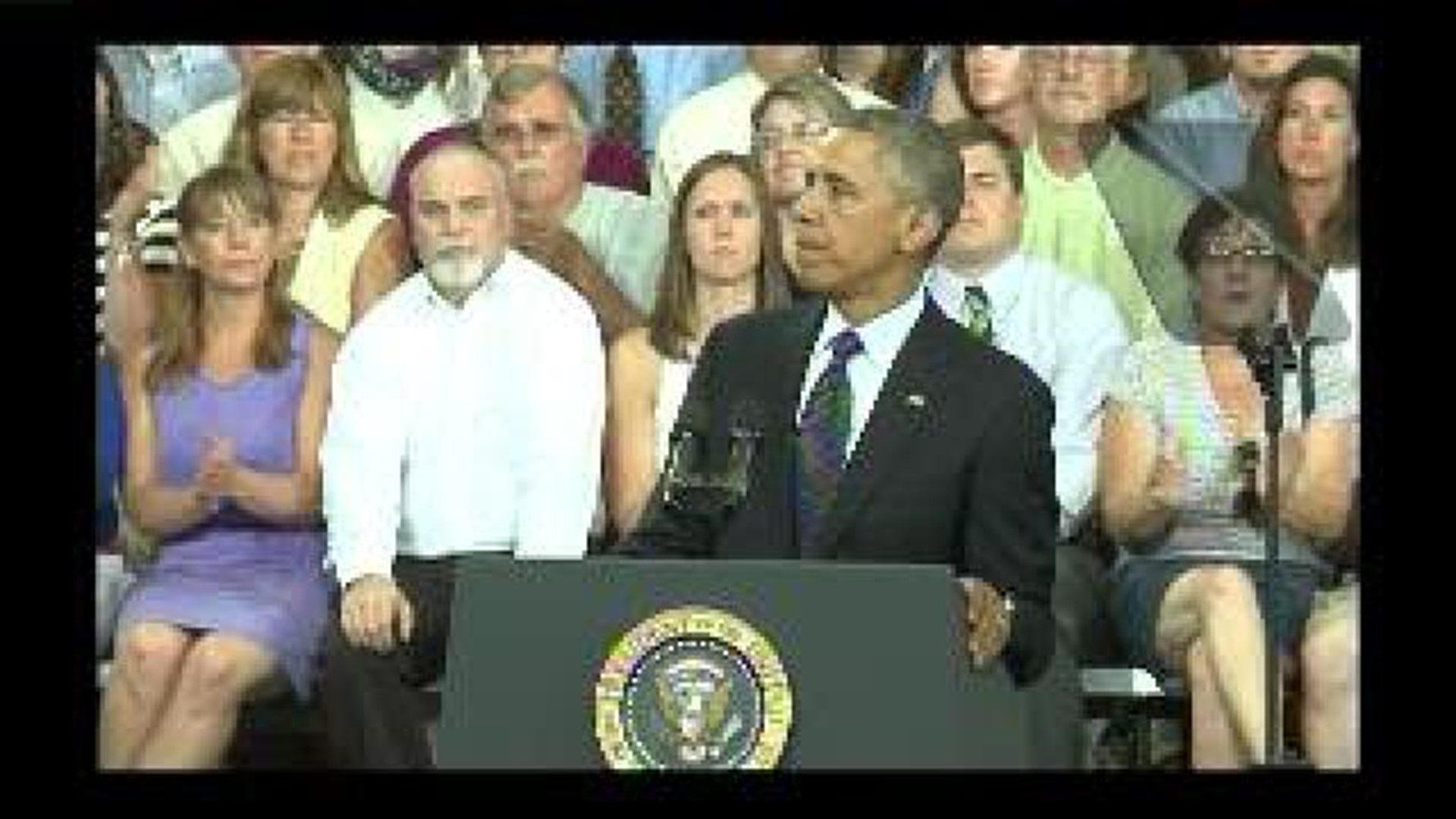 President Obama speaks in Galesburg - clip 1 of 7