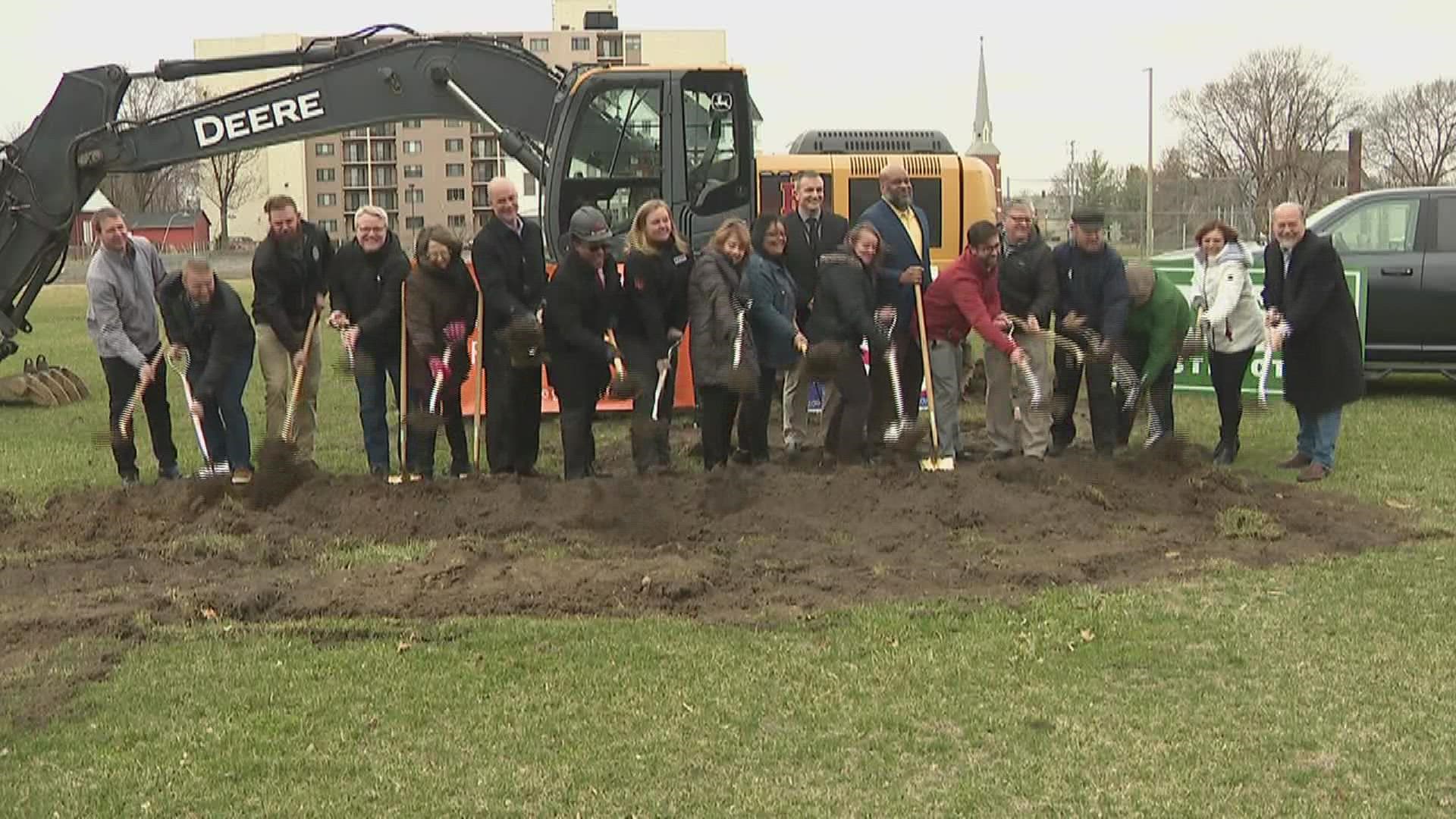 The center will include offices, a warehouse and a 5,000 square foot kitchen. Construction is expected to wrap up in December.