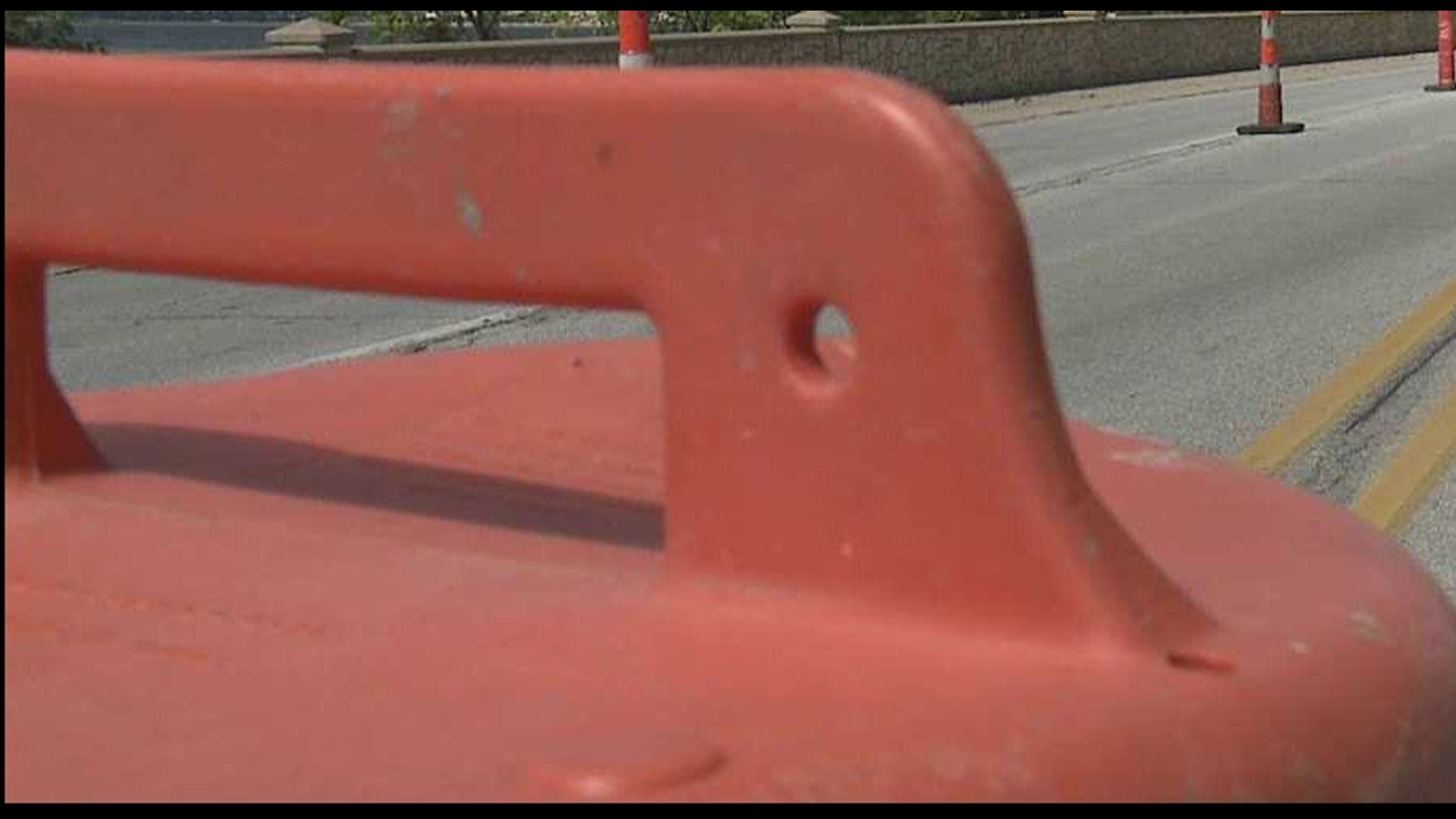 Bettendorf construction closes part of intersection