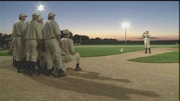 Munson: Cast of 'Field of Dreams' plans reunion in Iowa