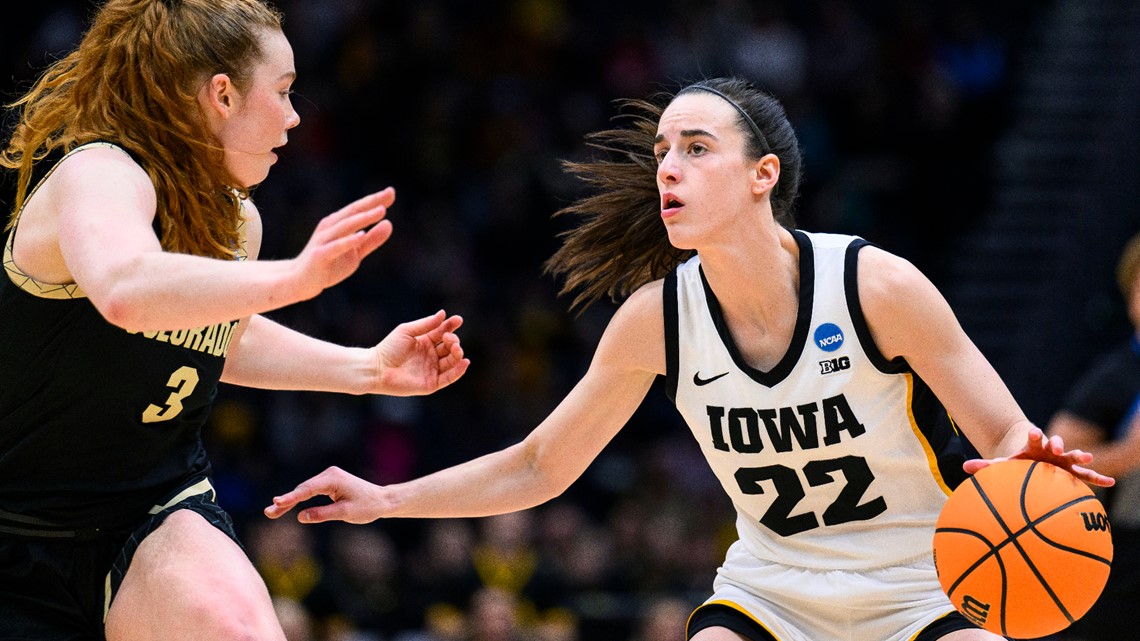 Caitlin Clark named 2023 Naismith Women's Player of the Year
