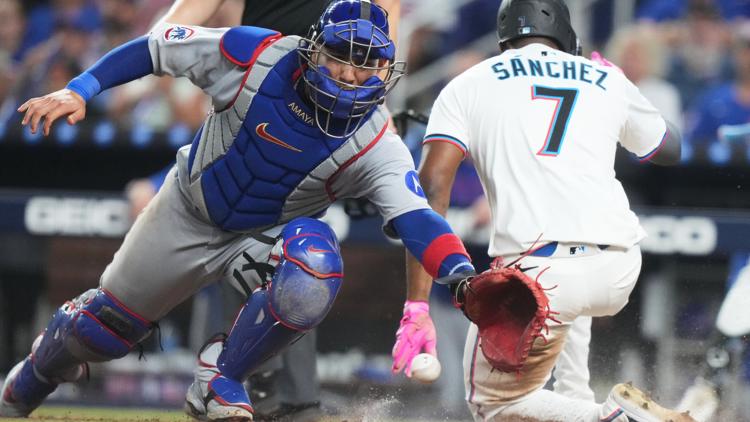 Cubs catcher Miguel Amaya will be placed on injured list due to left  oblique strain | wqad.com